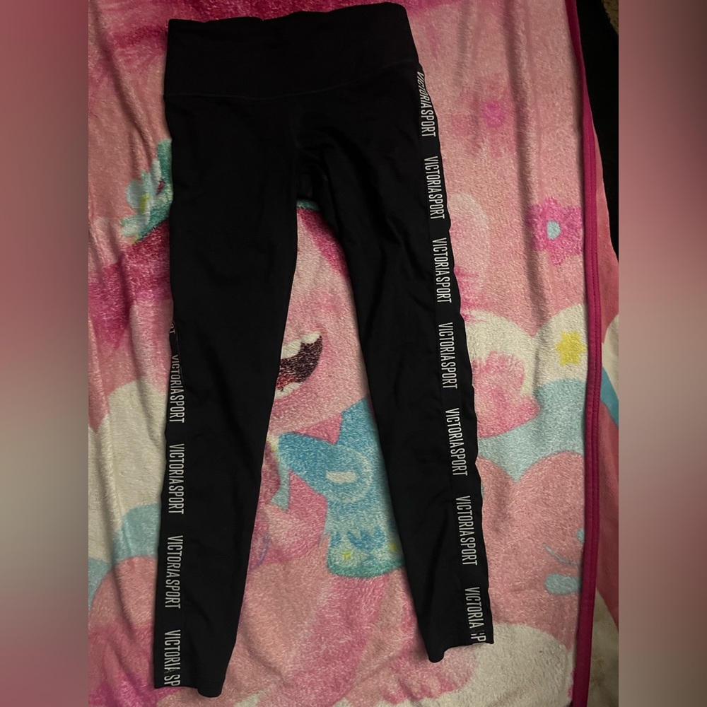 Victoria’s Secret leggings
